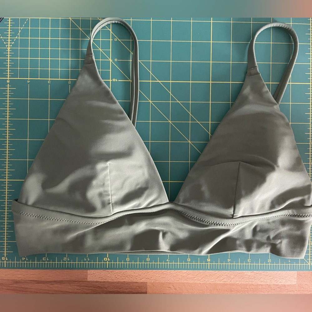 Olive Aerie Bikini Top - Size Large